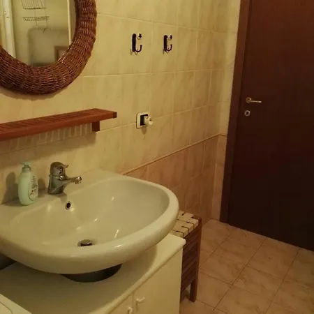 Comfortable Studio Apartment To Monza