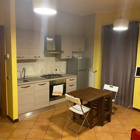 Comfortable Studio Apartment To Monza *